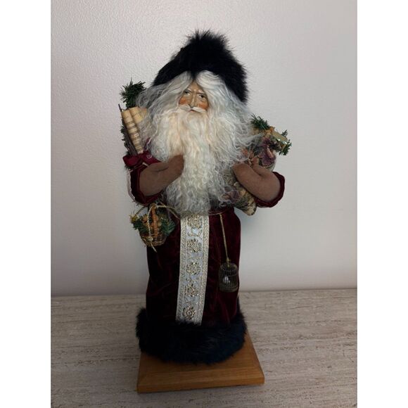 VTG 1990 Lynn Haney Kris Kringle SIGNED - Picture 1 of 6